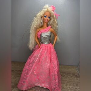 1994 3 Looks Barbie